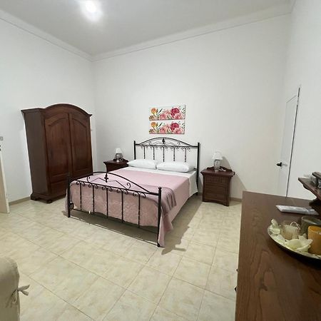 B&B Massafra Nella Tebaide Luaran gambar